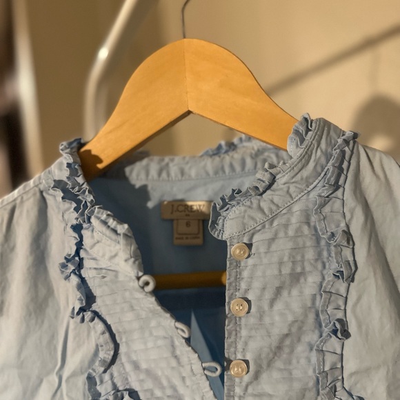 Button up blouse - Picture 2 of 2